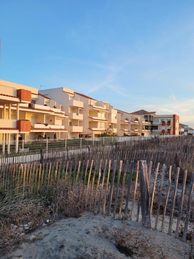 Tahiti Beach, T2 A La Mer, Piscine, Terrasse Et Parking Frontignan Exterior foto